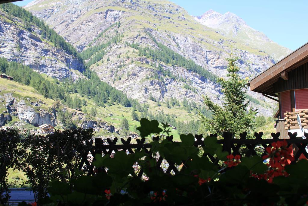 Apartamento Haus Pan Zermatt Habitación foto