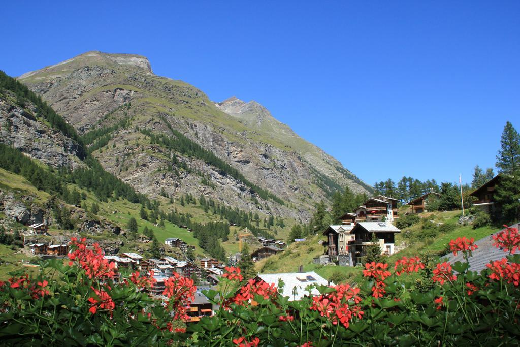 Apartamento Haus Pan Zermatt Exterior foto